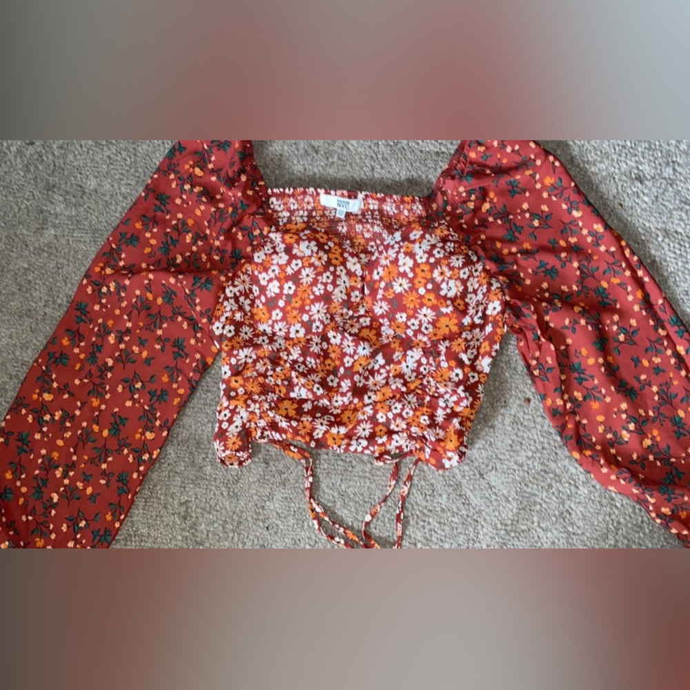 Brand new madden girl cropped long sleeve